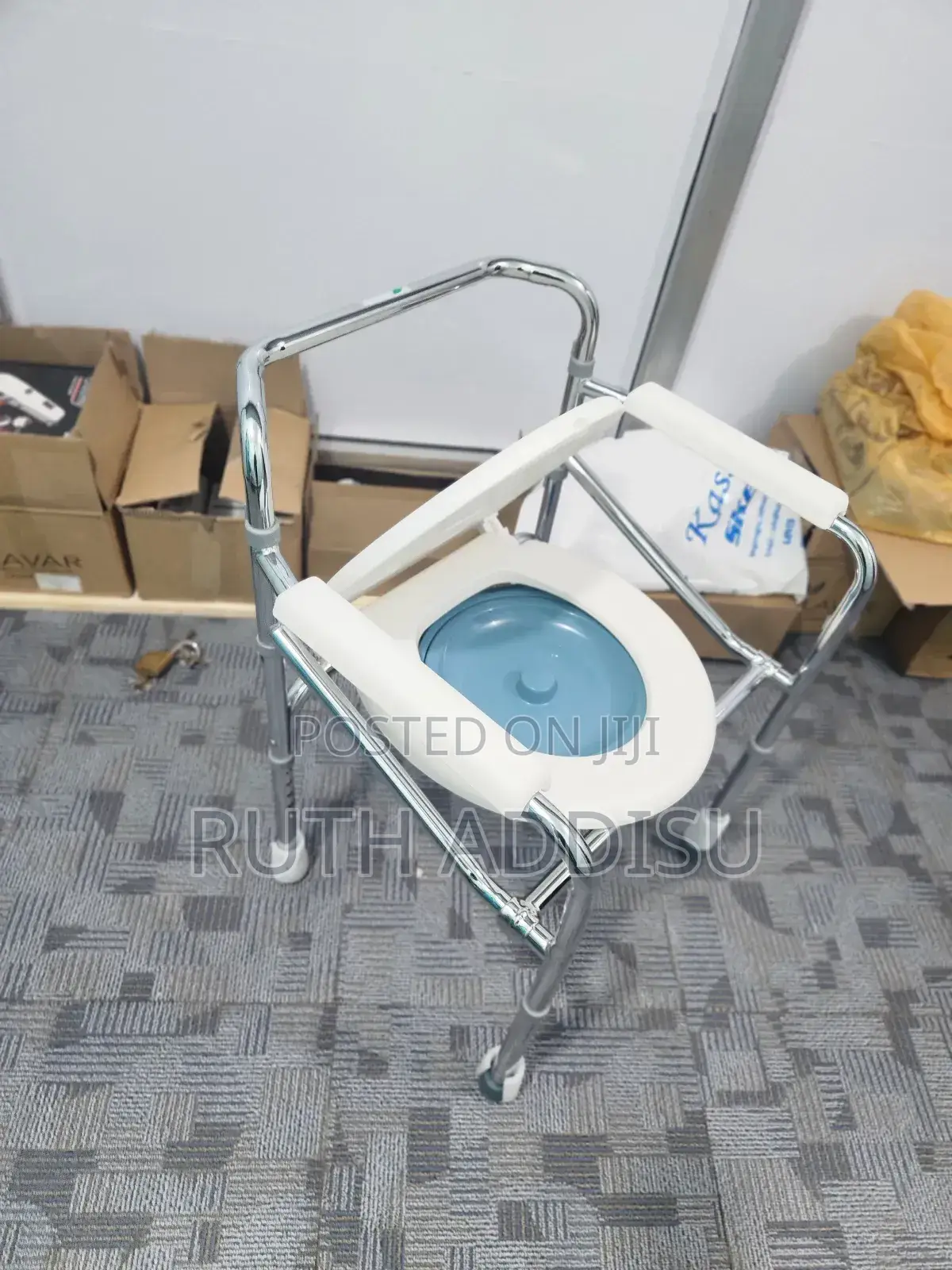 Commode Chair疽我brand New Toilet Chair郁氏commode Chair膽小popo