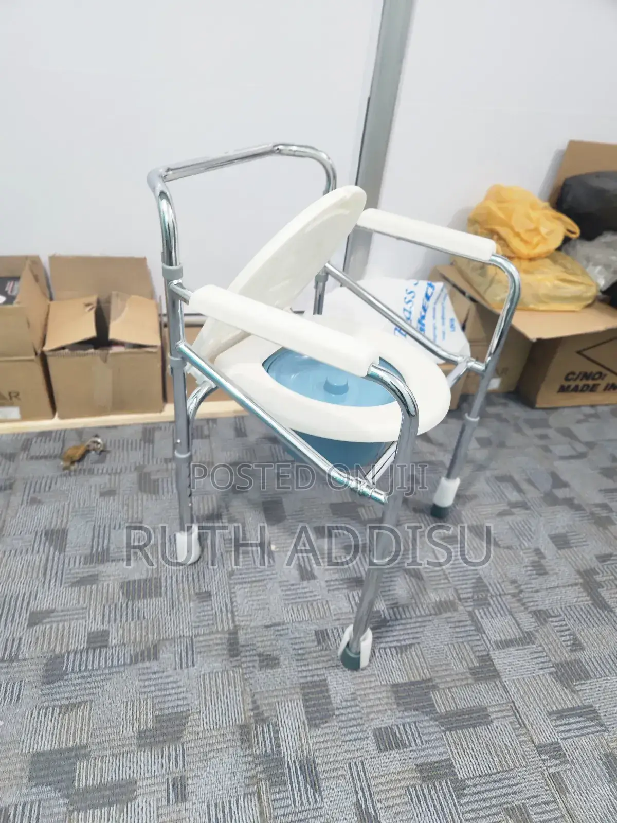 Commode段子commode Chair疽你toilet Seat Medical腔裏commode Chair