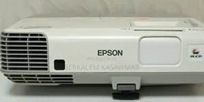 Epson Eb- 95 Projector Display Type :3lcd Colour