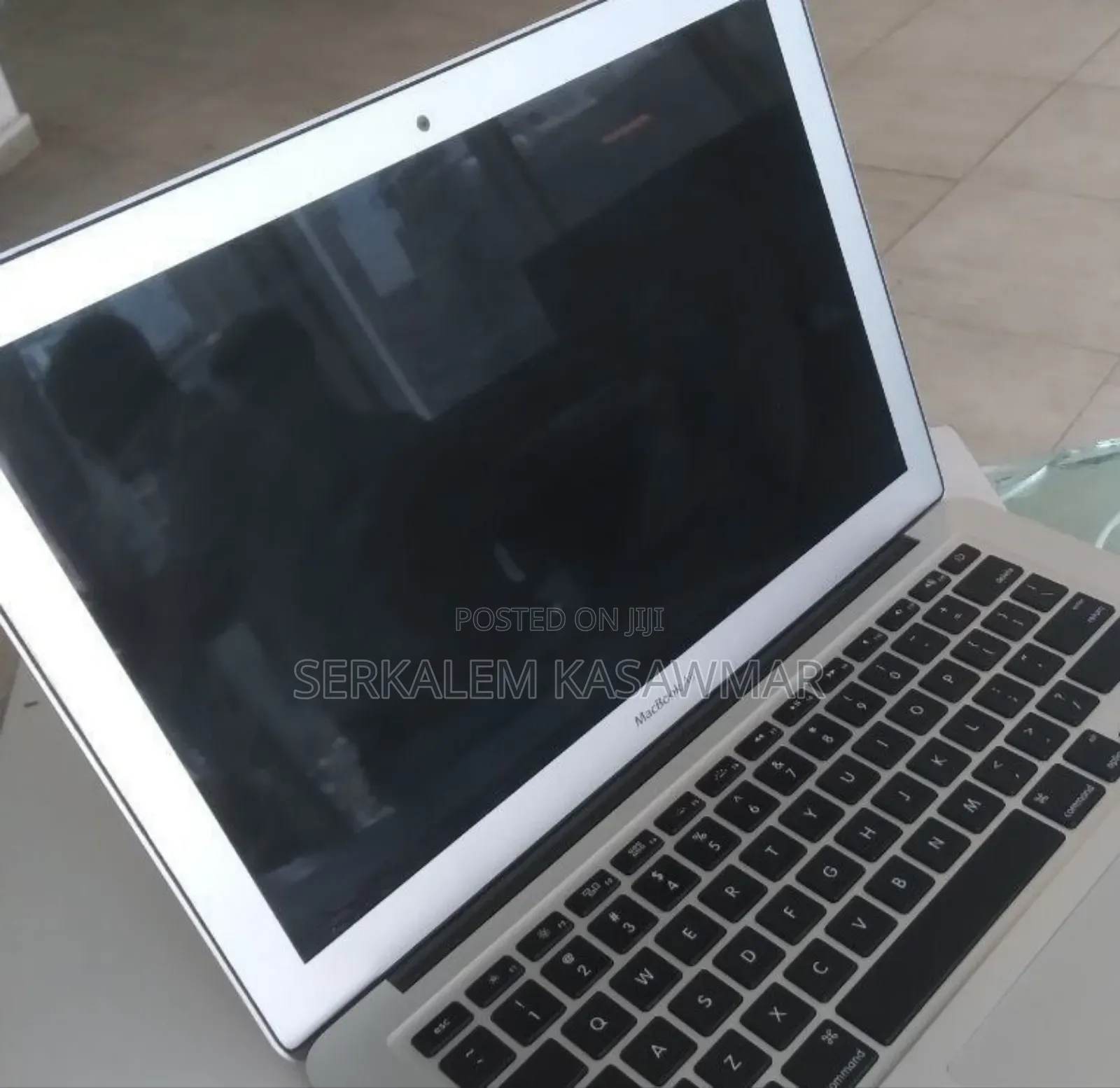 New Laptop Apple MacBook Air 2014 4GB Intel Core i5 SSD 128GB