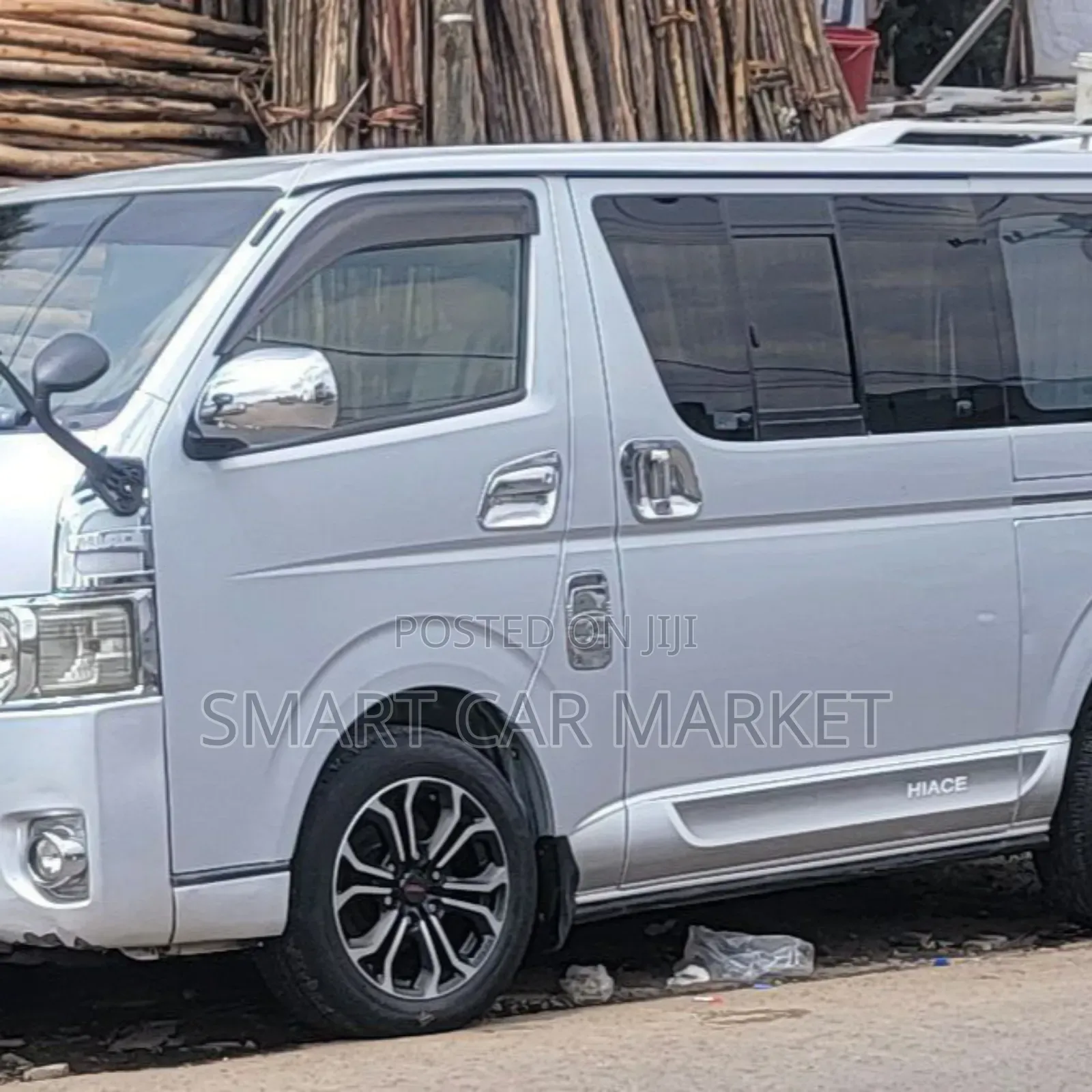 Toyota HiAce 2007 Silver