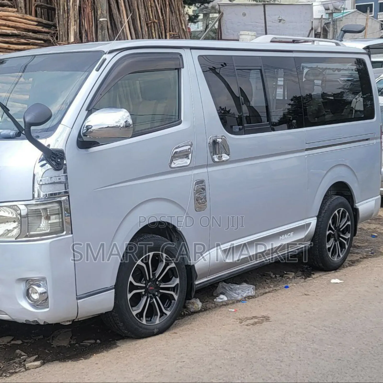 Toyota HiAce 2007 Silver