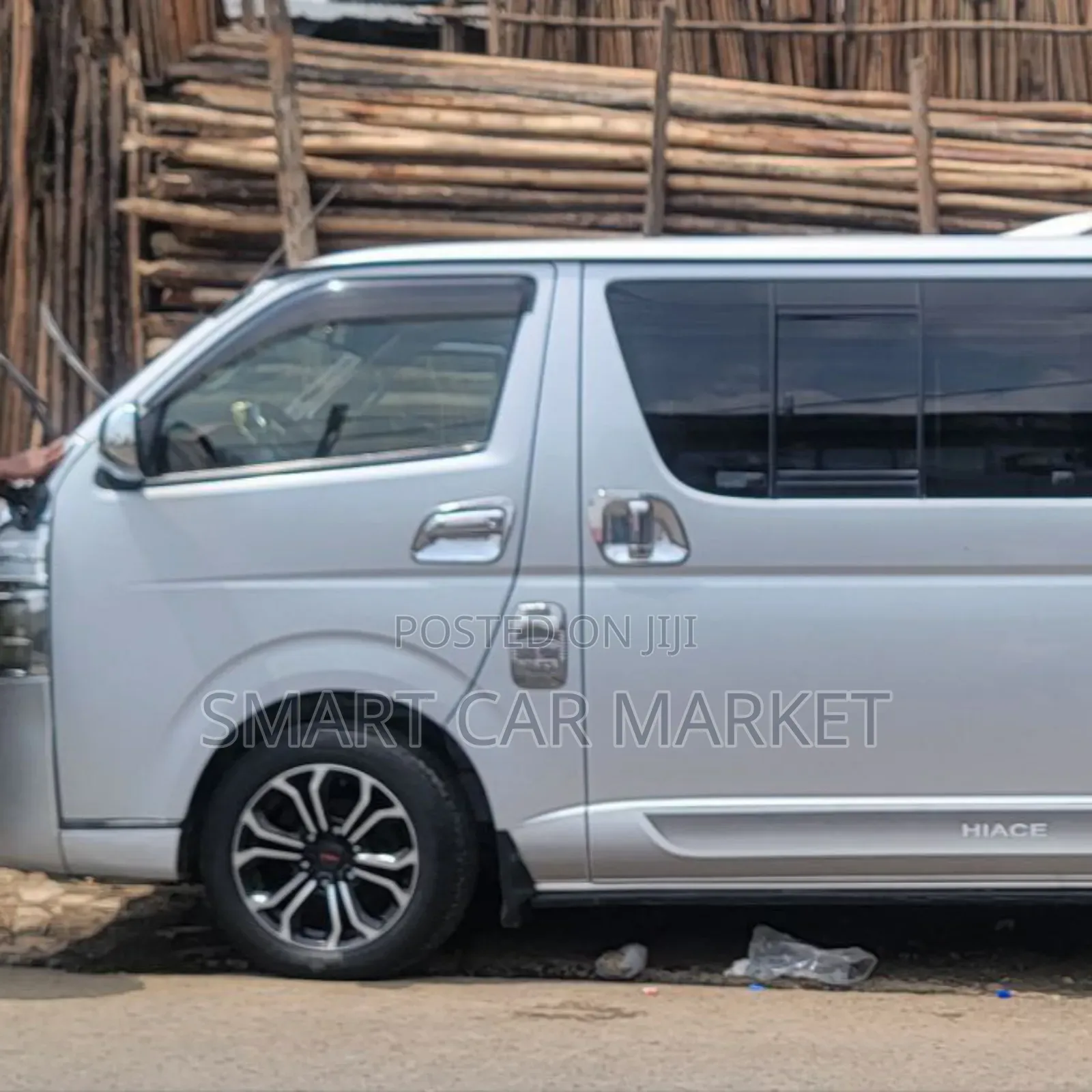 Toyota HiAce 2007 Silver