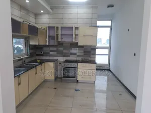 3bdrm Apartment in Total, Nifas Silk-Lafto for rent