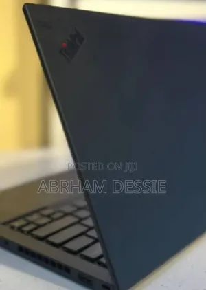 Photo - New Laptop Lenovo ThinkPad X1 Carbon 16GB Intel Core I7 SSD 512GB