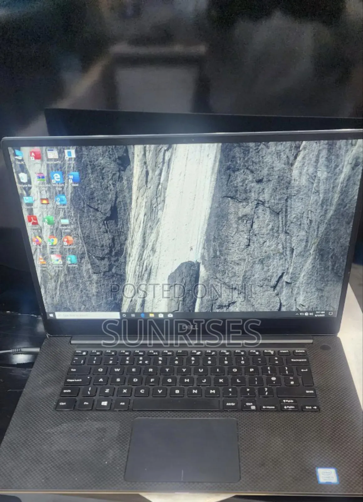 New Laptop Dell Precision 15 5540 16GB Intel Core I5 SSD 512GB