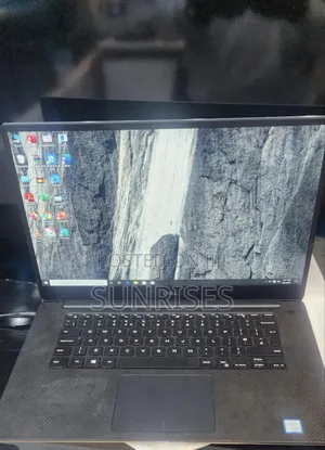 Photo - New Laptop Dell Precision 15 5540 16GB Intel Core I5 SSD 512GB