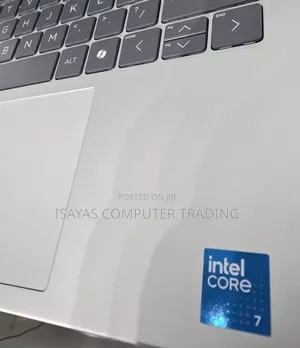 New Laptop HP OmniBook 5 14" 16GB AMD Ryzen 7 SSD 512GB