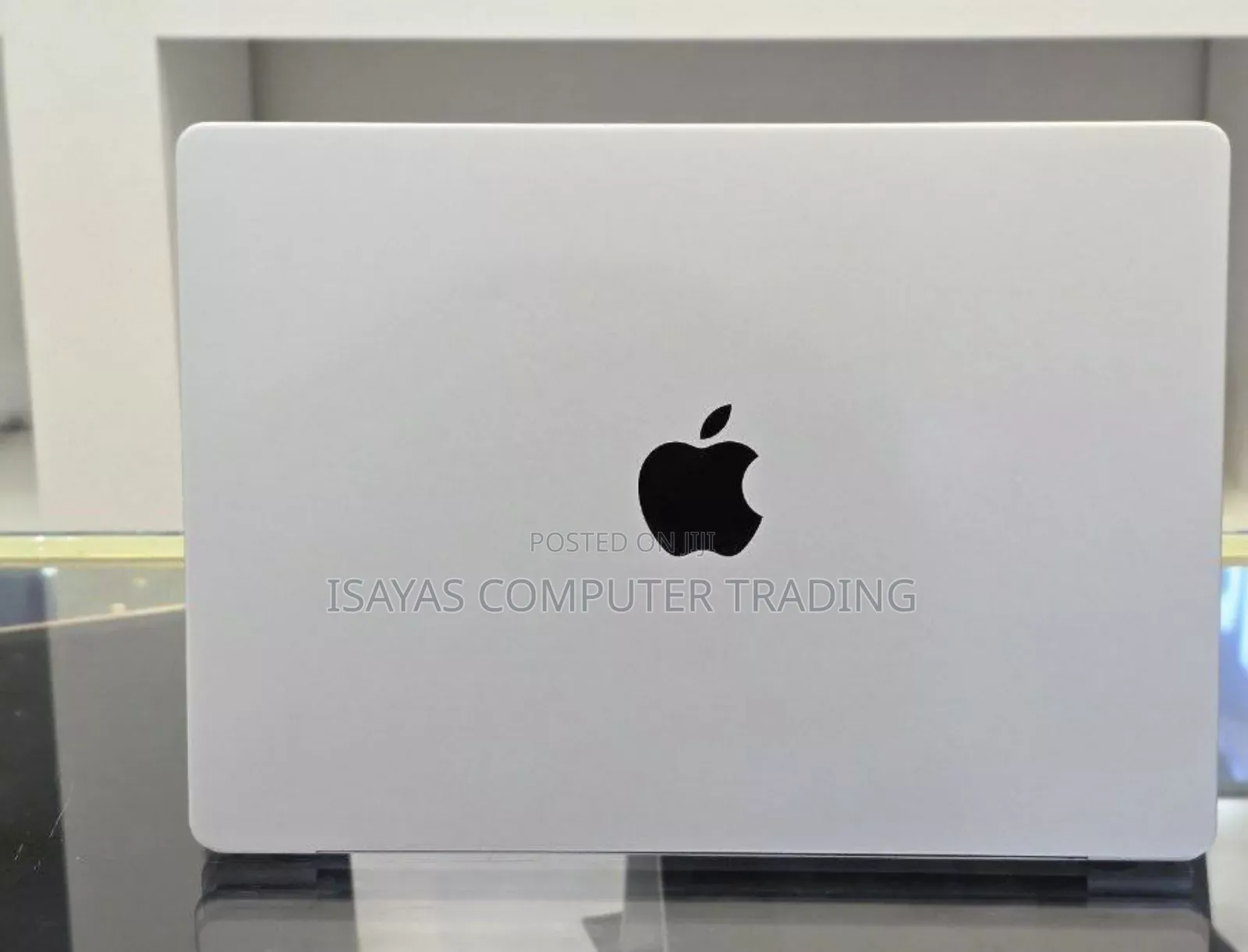 New Laptop Apple MacBook Pro M1 16GB SSD 1T