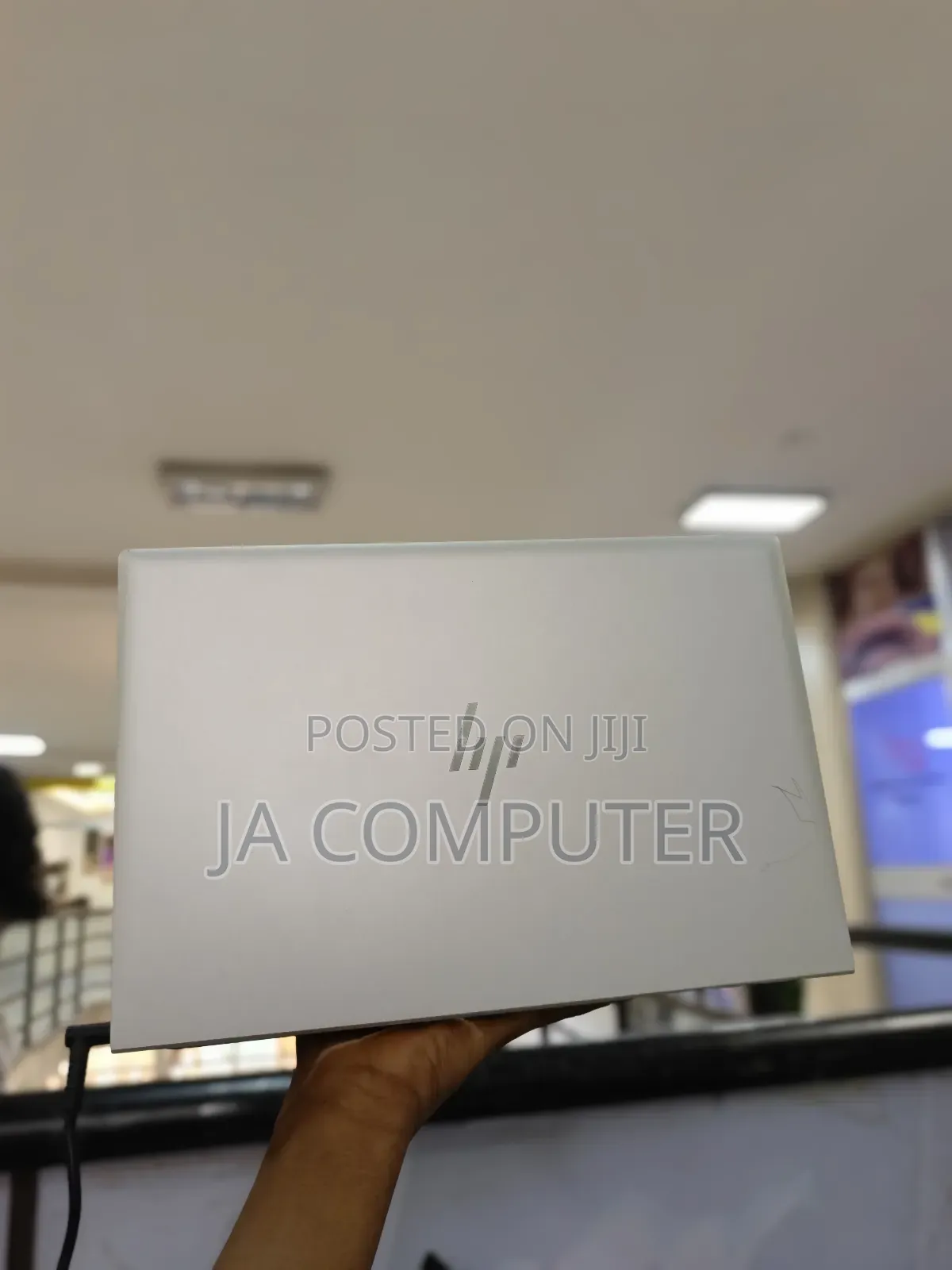 New Laptop HP EliteBook 830 G8 16GB Intel Core I7 SSD 512GB