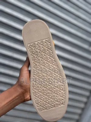 Timberland Premium Quality 
New Arrival 
Available on Hand