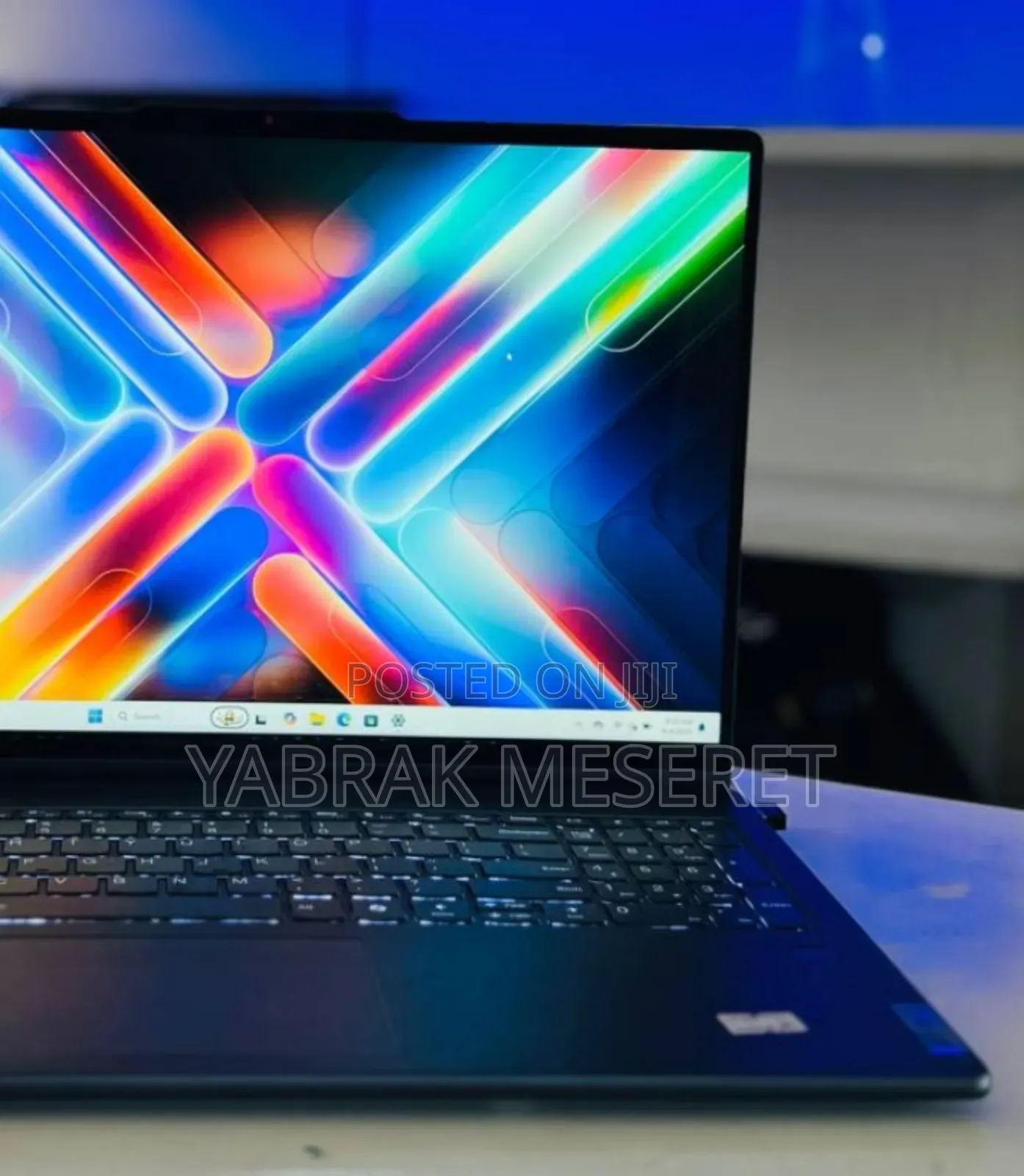 New Laptop Lenovo Yoga 7i 16GB Intel Core I7 SSD 1T