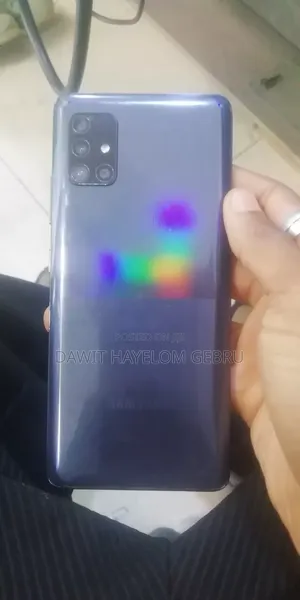 Photo - Samsung Galaxy A51 5G 128 GB Blue