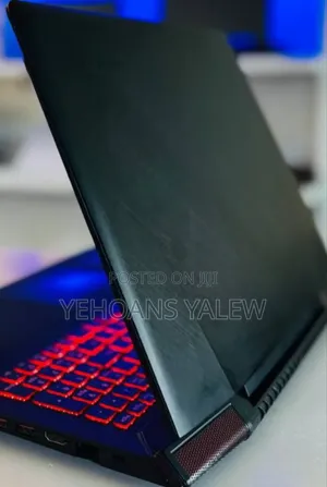 New Laptop Lenovo IdeaPad Y730 16GB Intel Core i7 HDD+SSD 256GB