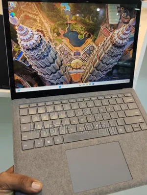 New Laptop Microsoft Surface Laptop 4 16GB Intel Core I7 SSD 512GB