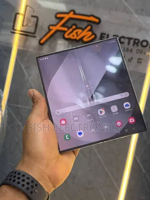 Photo - Samsung Galaxy Z Fold6 512 GB Gray