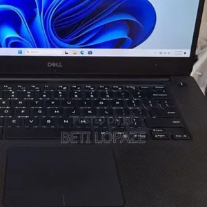 New Laptop Dell Precision 5540 16GB Intel Core I7 SSD 512GB