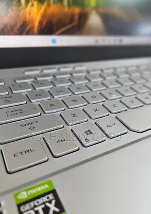 New Laptop Asus ROG Strix G15 16GB AMD Ryzen 9 SSD 512GB