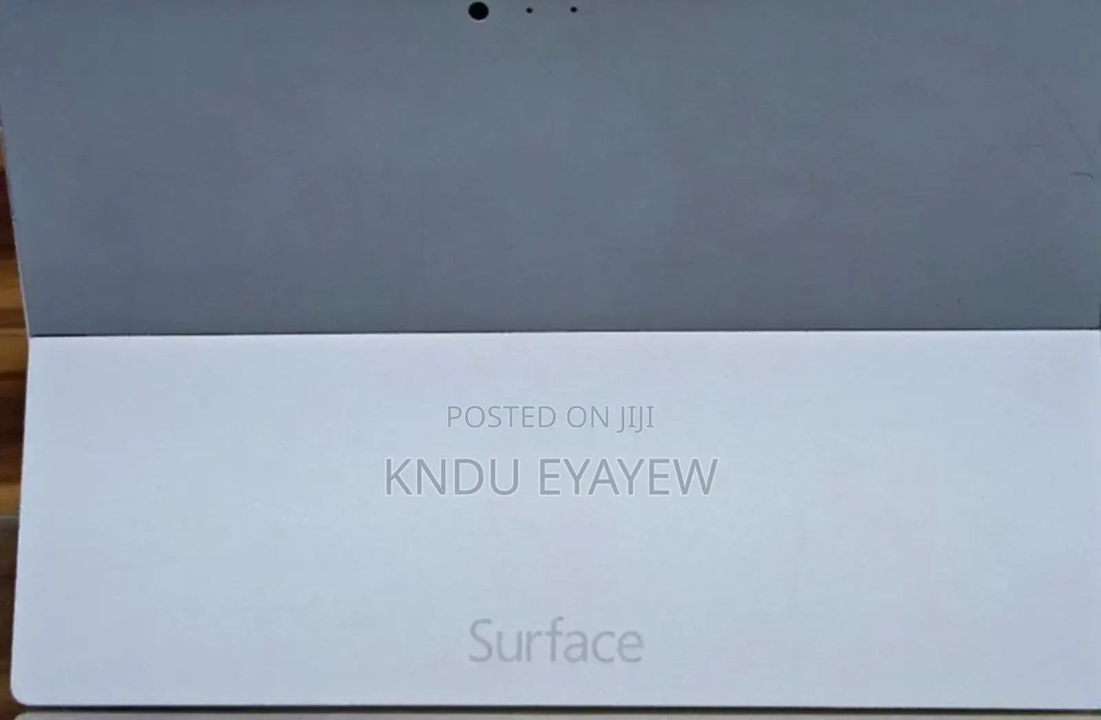 New Laptop Microsoft Surface 8GB Intel Core I5 SSD 256GB