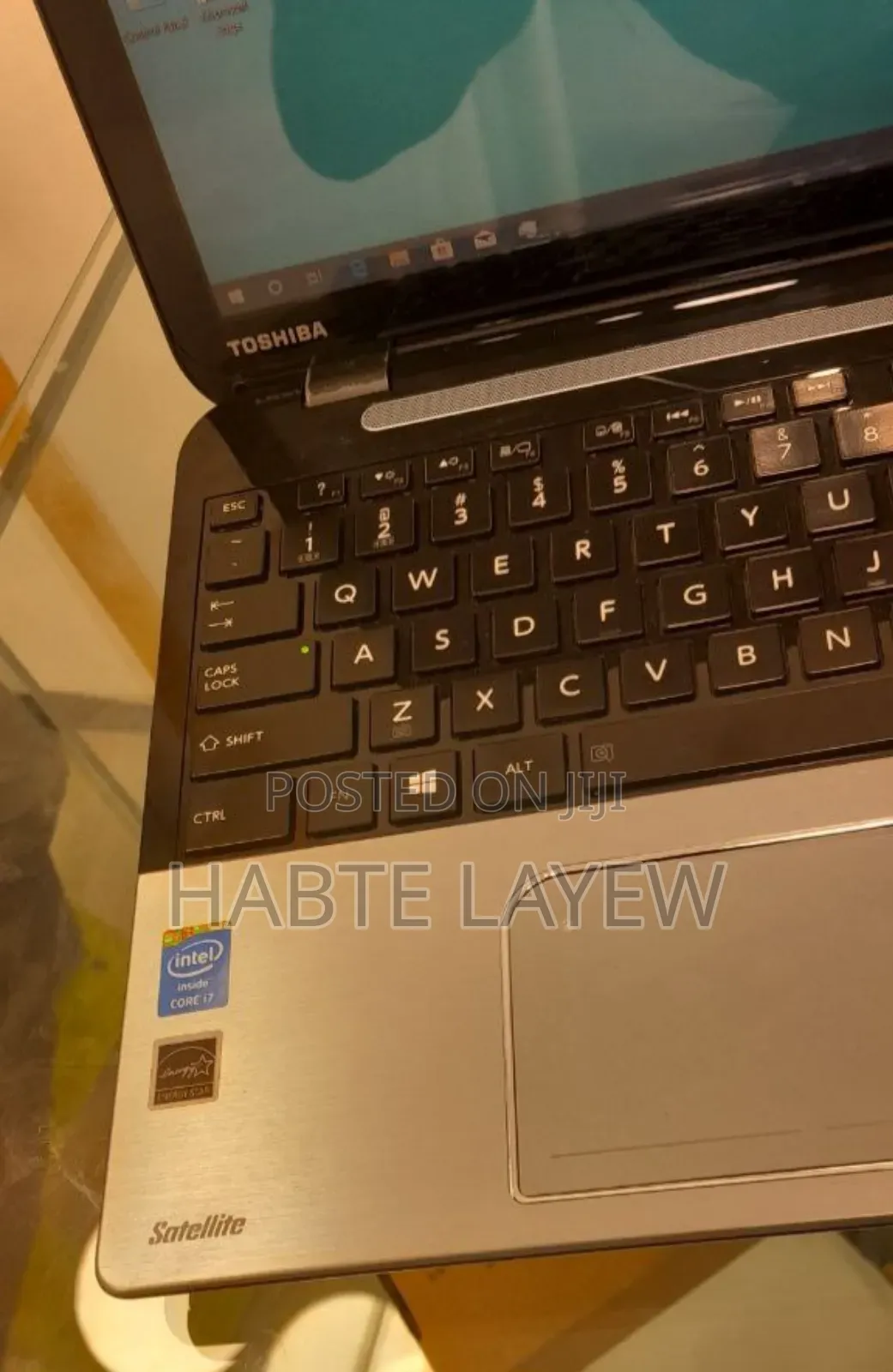 New Laptop Toshiba Satellite C55 8GB Intel Core I7 SSD 1T