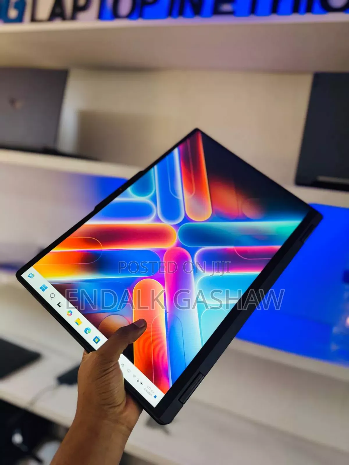 New Laptop Lenovo Yoga 7i 16GB Intel Core I7 SSD 1T