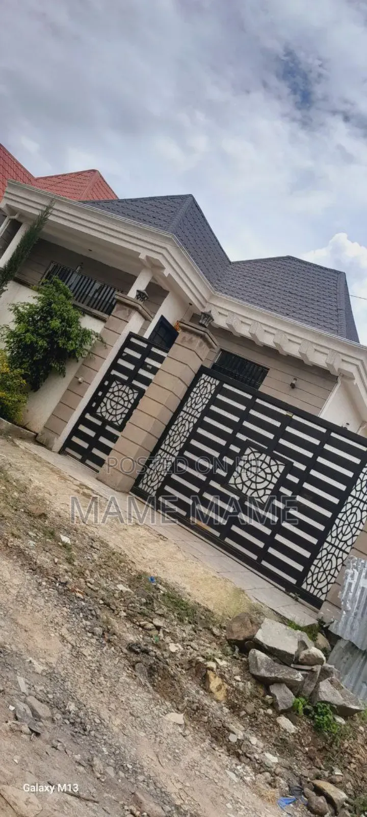 3bdrm Villa in Addis Abeba, Bole for sale