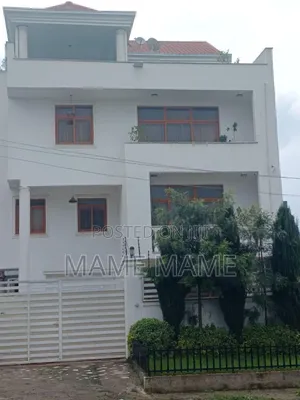 5bdrm House in Addis Abeba, Bole for sale