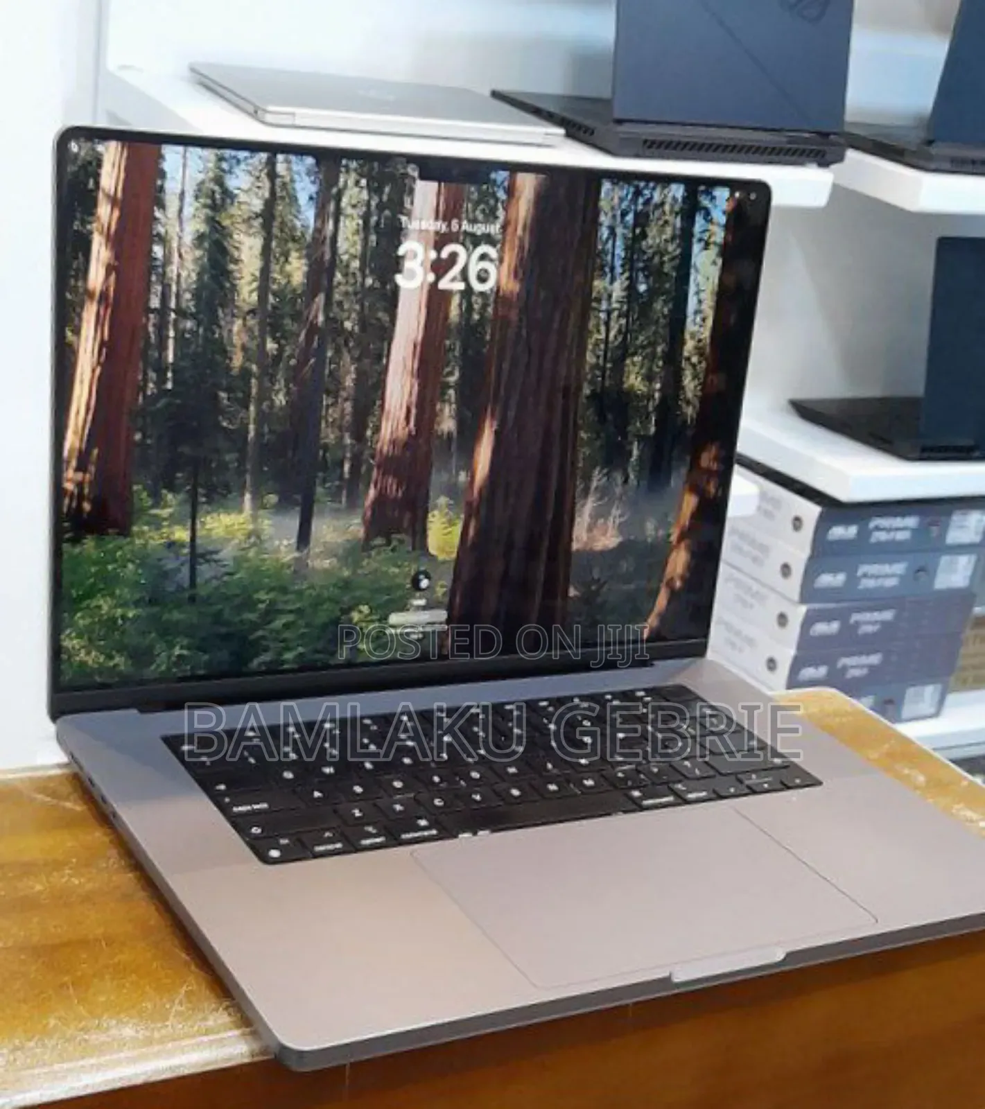 New Laptop Apple MacBook Pro 2021 M1 16GB Apple M1 Pro SSD 1T