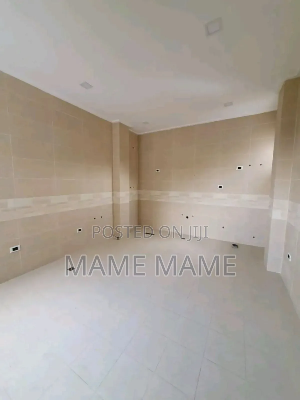 5bdrm House in Addis Abeba, Bole for sale