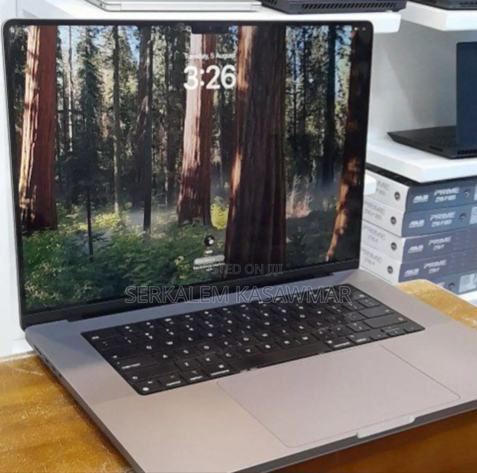 New Laptop Apple MacBook Pro 2021 M1 16GB Apple M1 SSD 1T