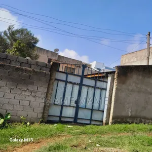 3bdrm House in Addis Abeba, Bole for sale