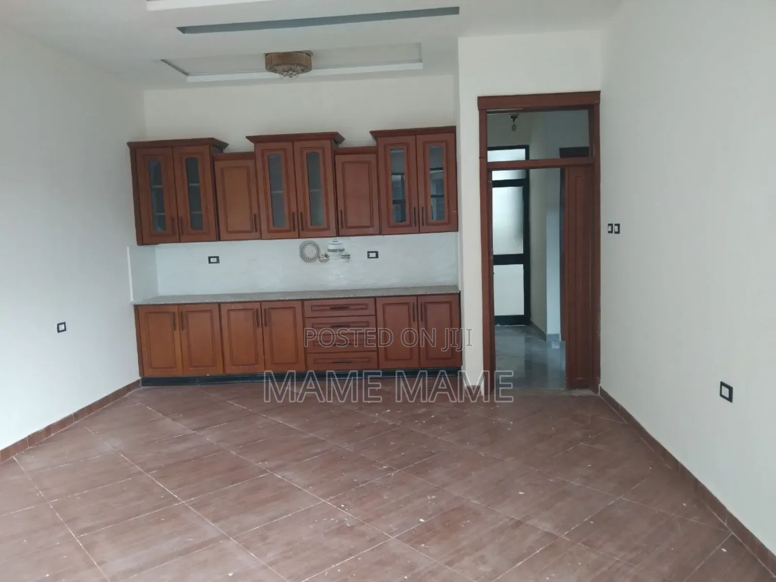 5bdrm Villa in Addis Abeba, Bole for sale