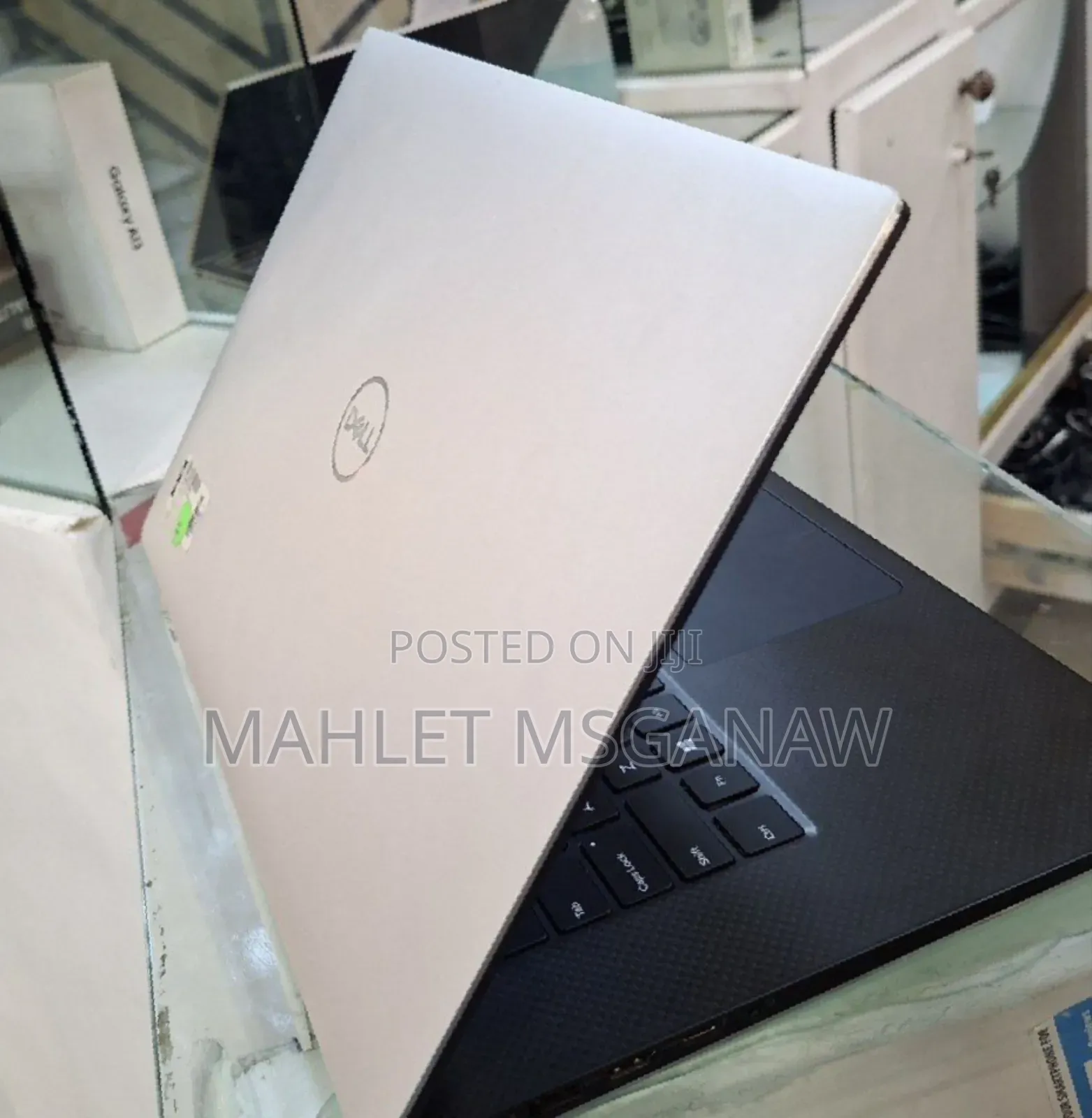 New Laptop Dell Precision 5540 16GB Intel Core I7 SSD 512GB