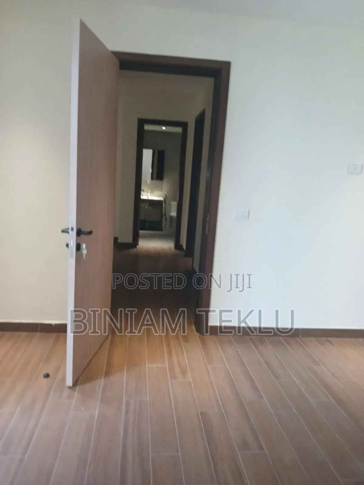 Furnished 3bdrm Apartment in Kasaches, Kirkos for rent