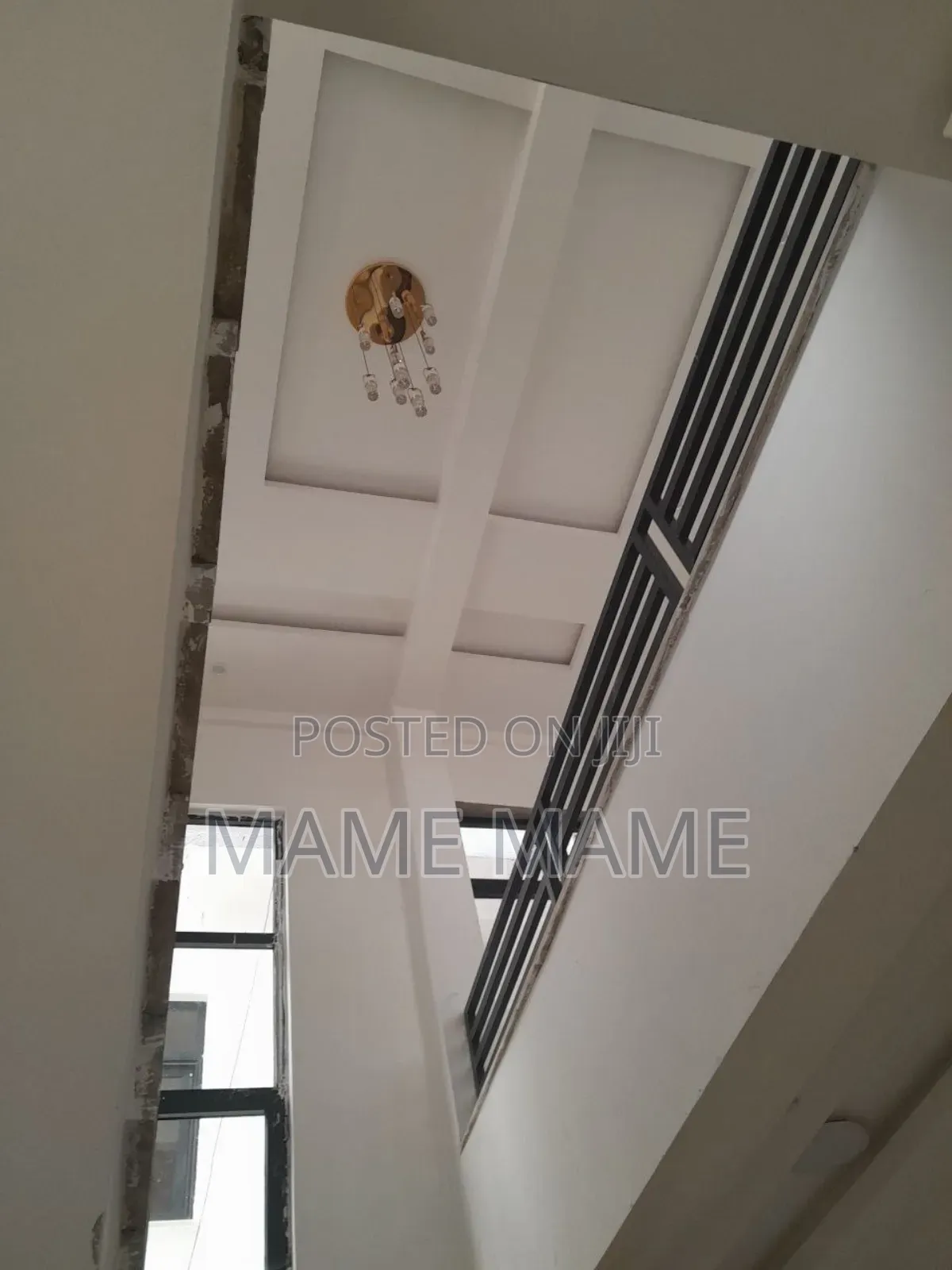 7bdrm House in Addis Abeba, Bole for sale
