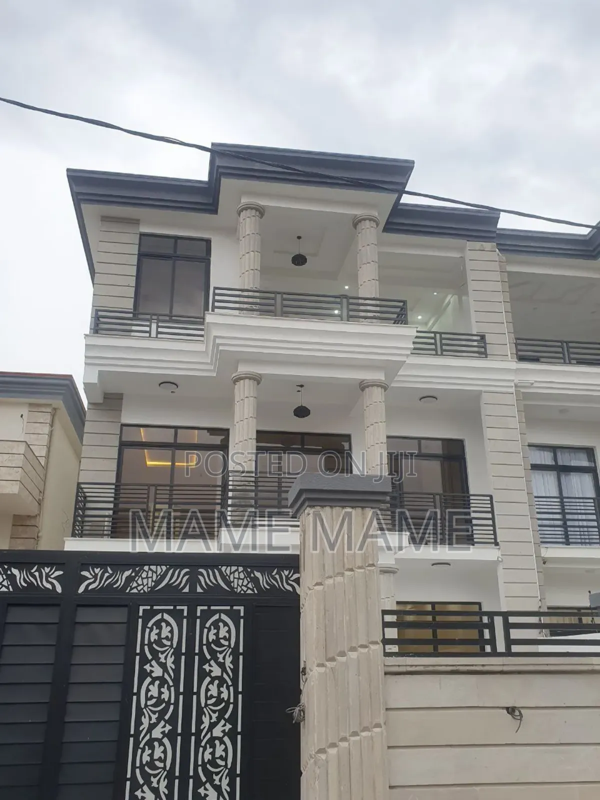 7bdrm House in Addis Abeba, Bole for sale