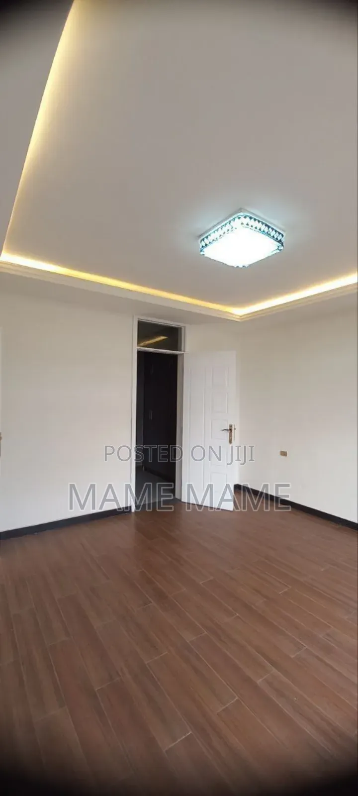 5bdrm House in Addis Abeba, Bole for sale
