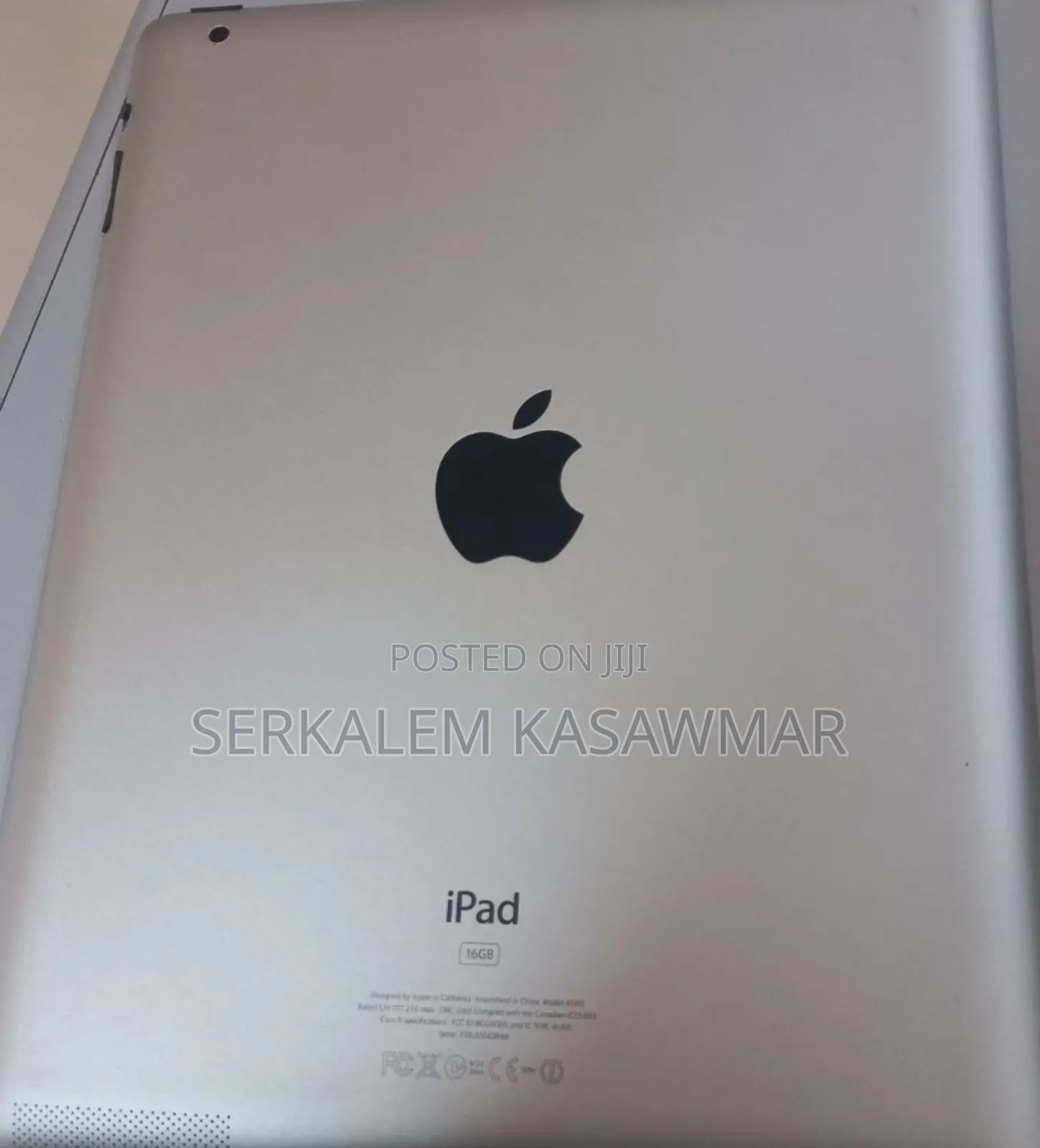 New Apple iPad 2 Wi-Fi 16 GB Silver
