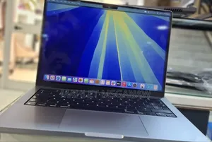 Photo - New Laptop Apple MacBook Pro M1 16GB Apple M1 SSD 512GB