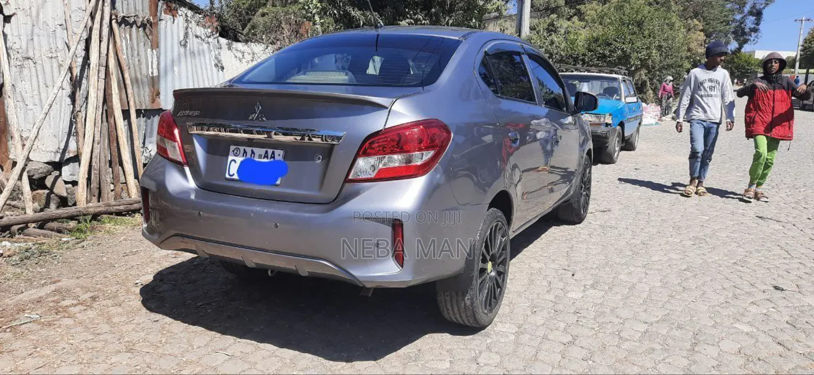 Mitsubishi Attrage 2021 Silver