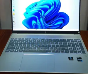 Photo - New Laptop HP Pavilion 17 16GB Intel Core i7 SSD 1T