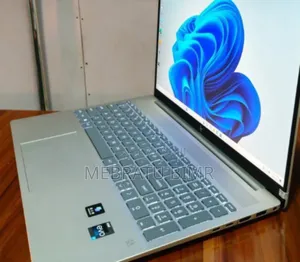 New Laptop HP Pavilion 17 16GB Intel Core i7 SSD 1T