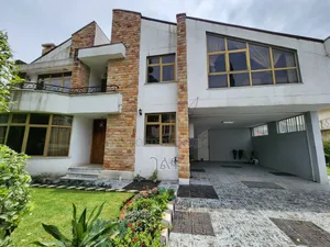 Photo - 4bdrm House in ወሰን ሰንሻይን ኮምፓውንድ ውስጥ, Bole for sale