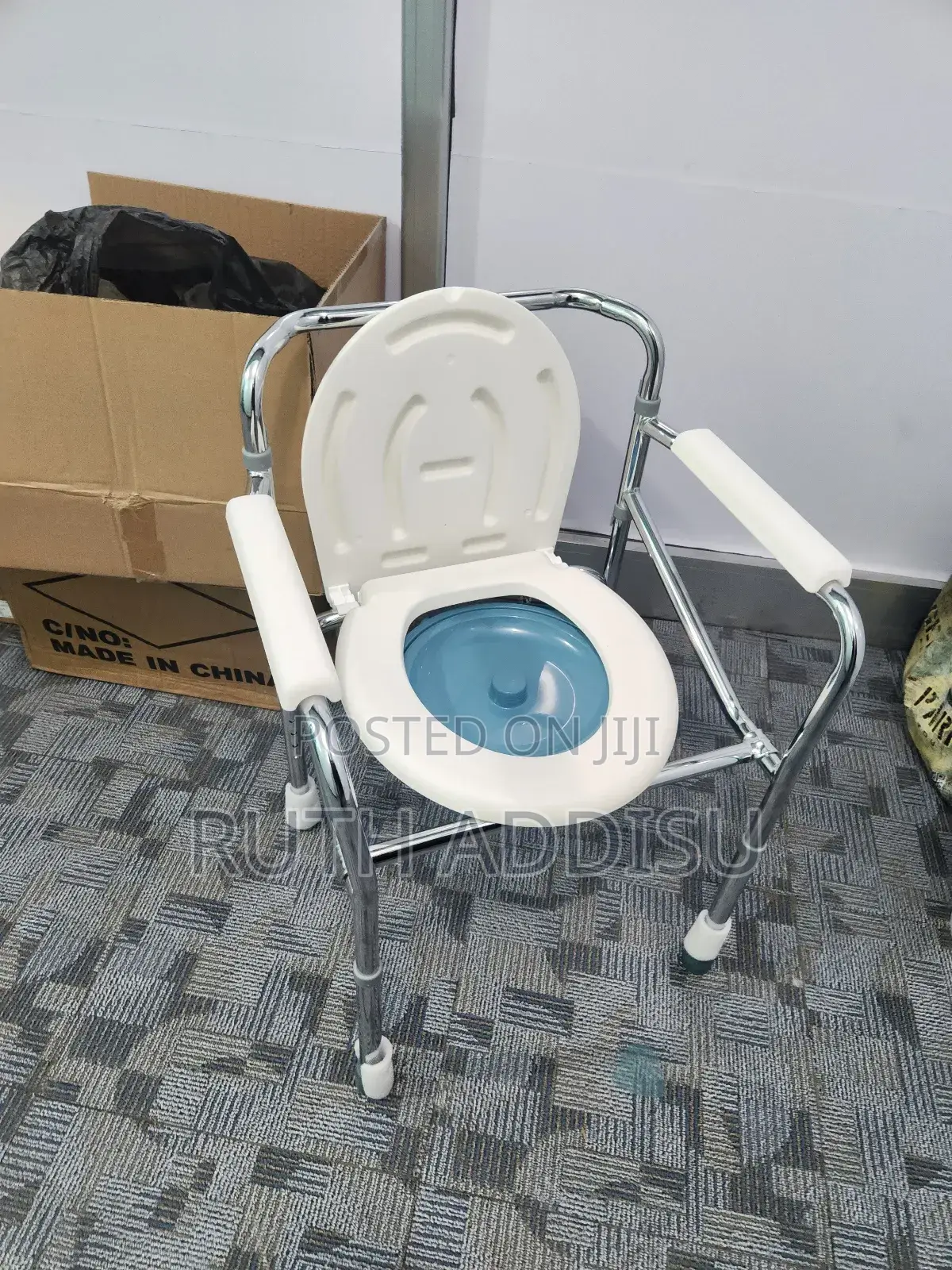 Commode Chair肺病toilet Chair㘭不foldable Commode Chair New