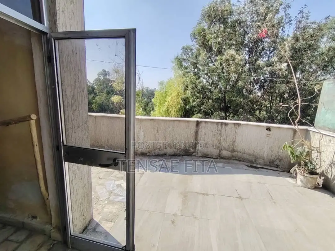 Furnished 5bdrm House in Adis Ababa, Akaky Kaliti for sale