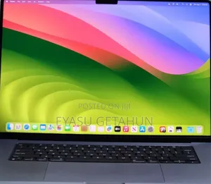 New Laptop Apple MacBook Pro M1 16GB Apple M1 Pro SSD 1T