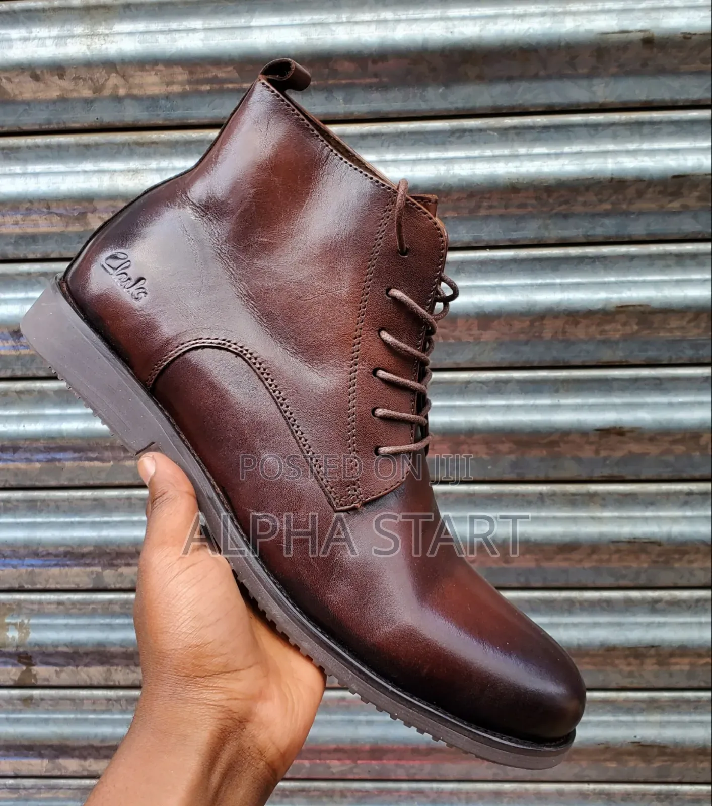 Clarks
Made in Italy
High Quality With Free Delivery