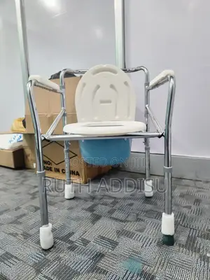 Photo - Commode Chair腔內best Quality Toilet Chair型錄commode Chair