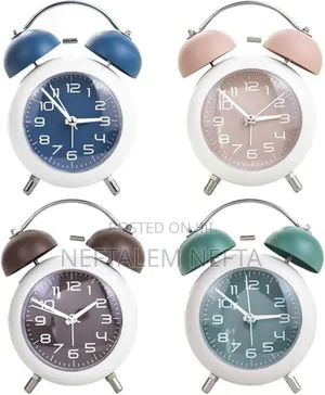 Photo - Quartz Alarm Clock