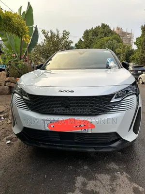 Photo - Peugeot 5008 2022 White